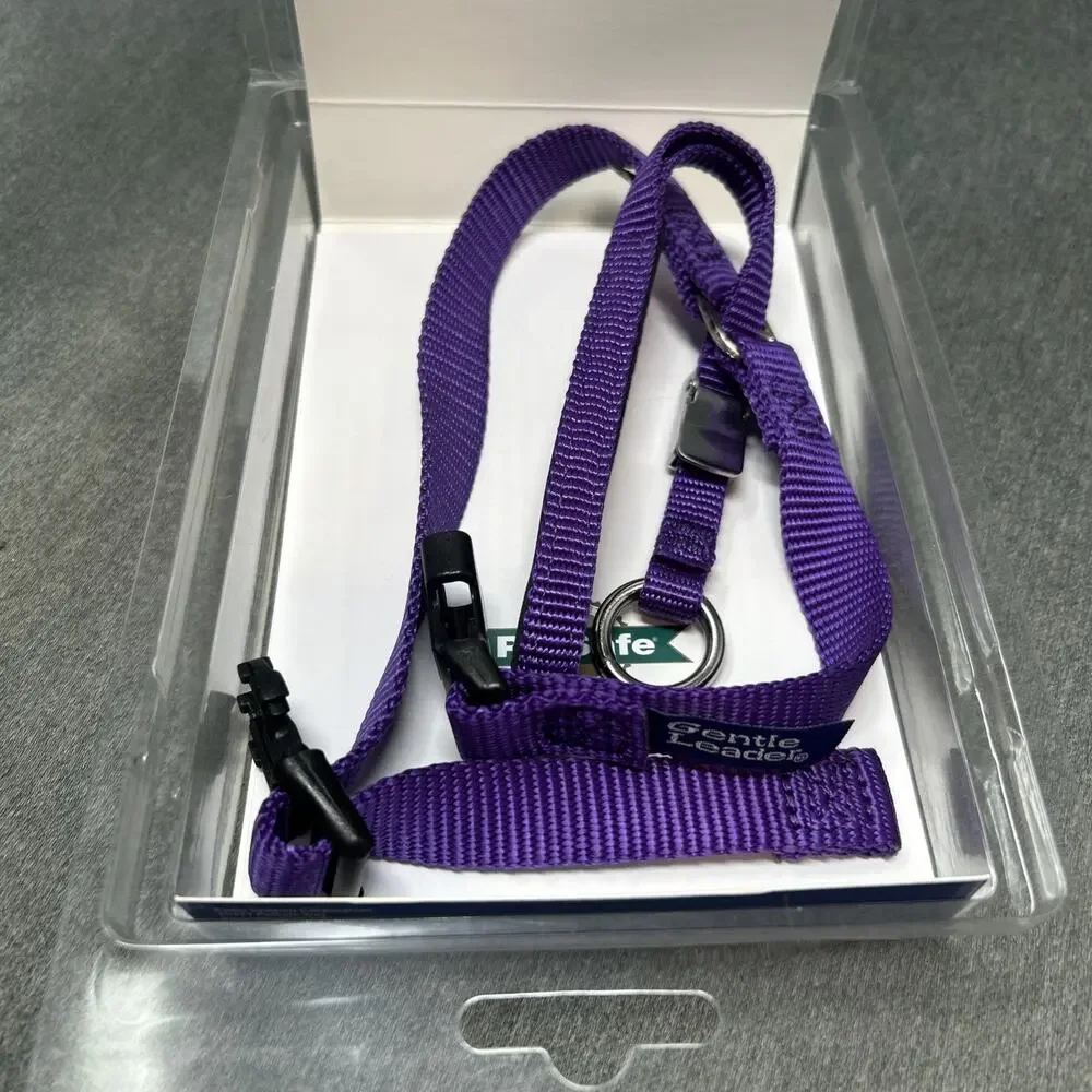 PetSafe Gentle Leader Headcollar Medium 25-60 lbs No-Pull Dog Training PURPLE